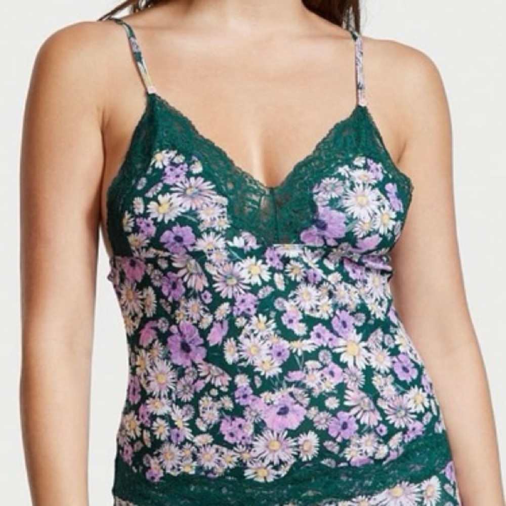 Victoria’s Secret Floral Lace Cami Camisole